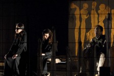 Foto di scena © Teatro Filodrammatici Milano