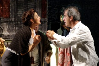 Foto di scena: Gianfelice Imparato e Luisa Ranieri © 2009 Federico Riva