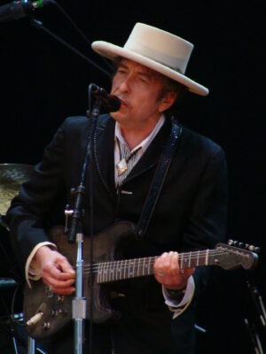 Foto: Bob Dylan in un concerto nel 2010, Azkena Rock Festival  