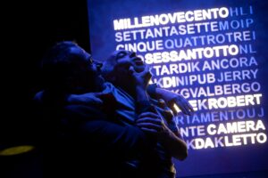  Foto di scena:Tradimenti di Harold Pinter - Teatro degli Impavidi di Sarzana, 15 e 16 dicembre 2022