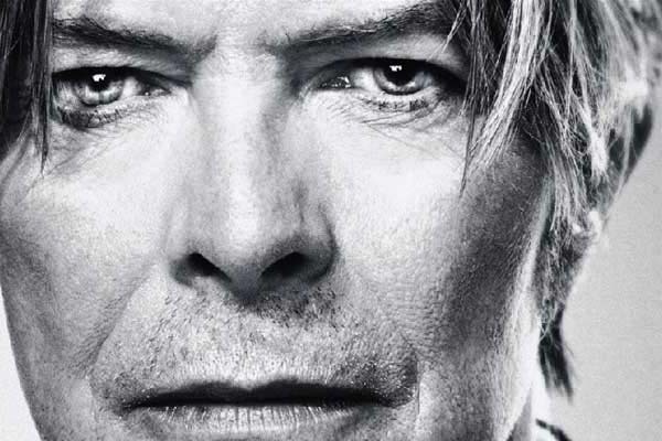 David Bowie, per brevità chiamato artista